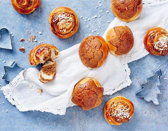 Joulupullat ja pikkuleivät tuovat joulun tuoksut tullessaan