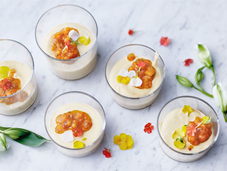 Lakka panna cotta