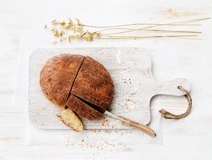 Vegaaninen pähkinäleipä