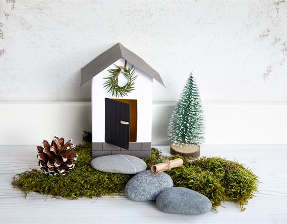 Tunnelmallisen tonttuoven voi helposti tehdä itse kermatölkistä