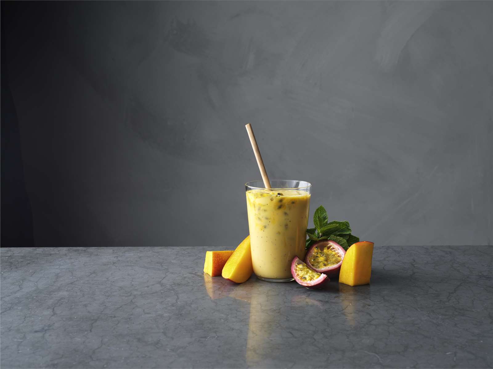 Passionsfrukt & mango smoothie | Valio