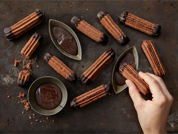 Suklaapikkuleipä