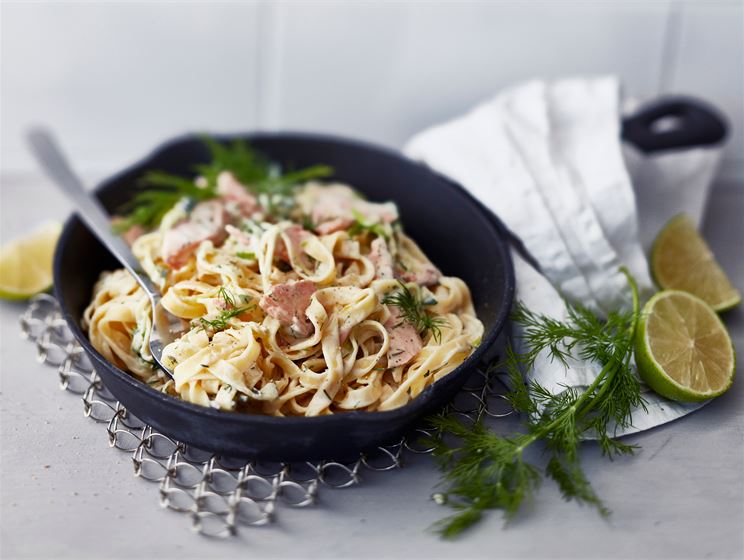Lämminsavulohipasta