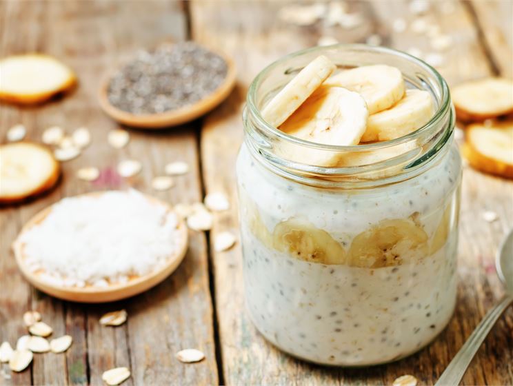 Overnight oats med banan och jordnötssmor