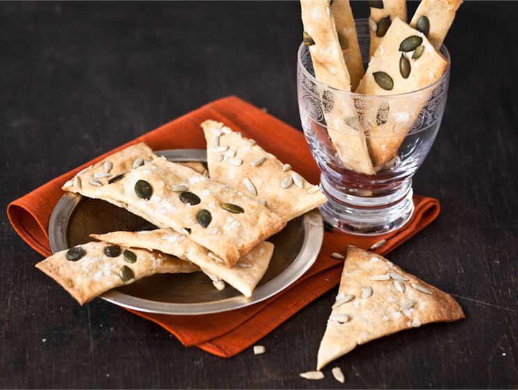 Liemessä Jennin suolakeksit eli turkkilaiset lavash-leivät