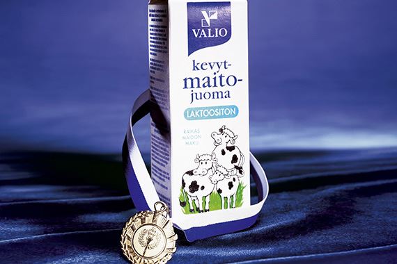 Laktoositon maitojuoma tuli markkinoille 2001. Se valittiin Vuoden tähtituotteeksi syksyllä 2002.